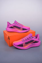 Cargar imagen en el visor de la galería, Nike ZoomX Pegasus PLUS Electric Purple Orange FQ7262-500