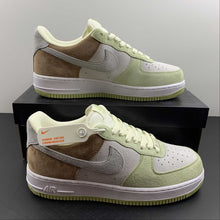 Cargar imagen en el visor de la galería, Air Force 1 07 Low White Light Green Grey Brown DL5819-618