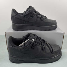 Cargar imagen en el visor de la galería, Air Force 1 07 Low Black ZH0316-030
