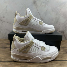 Cargar imagen en el visor de la galería, Air Jordan 4 Retro GG Linen Blue Light White Boarder Sand 487724-118