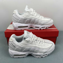 Cargar imagen en el visor de la galería, Air Max 95 Essential White Grey Fog CT1268-100