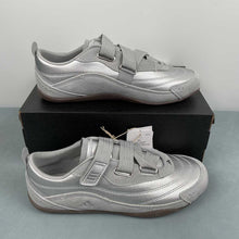 Cargar imagen en el visor de la galería, Adidas Urban Reverie Silver Metallic Clear Onix Gum5 JQ9392