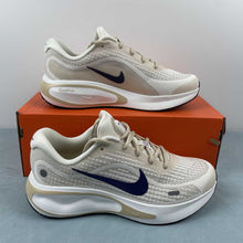 Cargar imagen en el visor de la galería, Nike Journey Run Pale Ivory Dark Raisin FJ7765-106