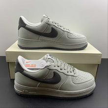Cargar imagen en el visor de la galería, Air Force 1 07 Low Dark Grey White Sail DG2296-003