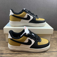 Cargar imagen en el visor de la galería, Air Force 1 07 Low White Black Gold CJ8899-111