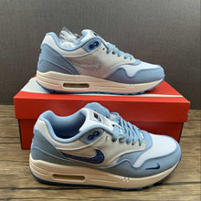 Cargar imagen en el visor de la galería, Air Max 1 Blueprint White Dark Navy Blue Milk Blue DR0448-100