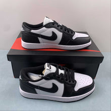 Cargar imagen en el visor de la galería, Air Jordan 1 Low Black White CZ0790-110