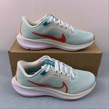 Cargar imagen en el visor de la galería, Air Zoom Pegasus 40 Jade Ice White Sea Glass Picante Red DV3854-300
