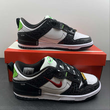 Cargar imagen en el visor de la galería, SB Dunk Low Disrupt 2 Just Do It Snakeskin Black White DV1490-161