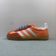 Cargar imagen en el visor de la galería, Adidas Gazelle Indoor Beam Orange White Gum HQ9016