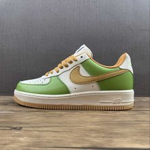 Cargar imagen en el visor de la galería, Air Force 1 07 Low Avocado Green White Brown CT7875-997