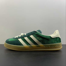 Cargar imagen en el visor de la galería, Adidas x Gucci Gazelle Green White