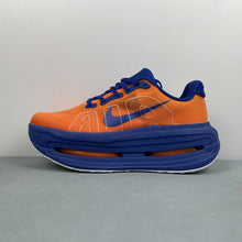 Cargar imagen en el visor de la galería, Nike Vomero Premium NYC Marathon Orange Blue HQ2050-737
