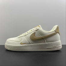 Cargar imagen en el visor de la galería, Air Force 1 07 Low Beige Gold MN5696-509
