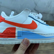 Cargar imagen en el visor de la galería, Air Force 1 Shadow Summit White Team Orange CQ9503-100