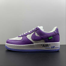 Cargar imagen en el visor de la galería, Louis Vuitton x Air Force 1 White Purple 3308-7