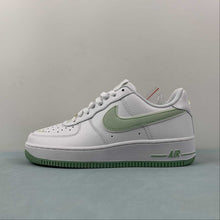 Cargar imagen en el visor de la galería, Air Force 1 Low Swoosh White Light Green CV5696-968