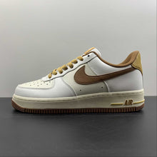 Cargar imagen en el visor de la galería, Air Force 1 07 Low Badam Brown White YY3188-103