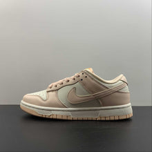 Cargar imagen en el visor de la galería, SB Dunk Low Sail Orange Pearl White DD1503-102