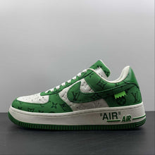 Cargar imagen en el visor de la galería, Louis Vuitton Trainer Snaker x Air Force 1 White Green LK0226