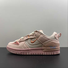 Cargar imagen en el visor de la galería, SB Dunk Low Disrupt 2 Pink DH4402-100