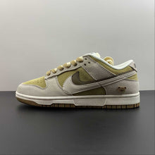 Cargar imagen en el visor de la galería, SB Dunk Low 85 White Brown Black DO9457-113