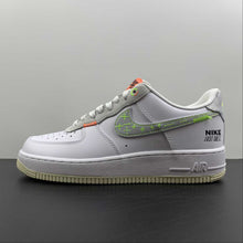 Cargar imagen en el visor de la galería, Air Force 1 07 Low Just Do It White Coconut Milk FB1853-111