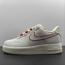 Cargar imagen en el visor de la galería, Air Force 1 07 Low White University Red CL6326-108