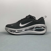 Cargar imagen en el visor de la galería, Nike Zoom Vomero PLUS Anthracite Cannon White Reflect silver IM6011-060