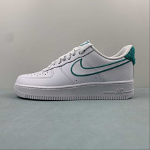 Cargar imagen en el visor de la galería, Air Force 1 07 Low GS White Green FZ2008-100
