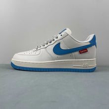 Cargar imagen en el visor de la galería, Supreme x Air Force 1 07 Low Off White Sky Blue Red HD1968-024