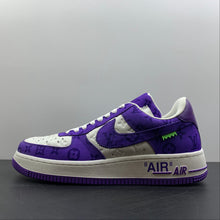 Cargar imagen en el visor de la galería, Louis Vuitton Trainer Snaker x Air Force 1 White Purple LK0231