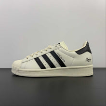 Cargar imagen en el visor de la galería, Adidas Superstar x André Saraiva Cream White Core Black GZ2203