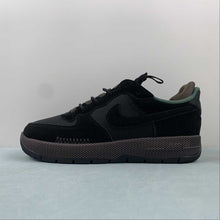 Cargar imagen en el visor de la galería, Air Force 1 Low Wild Black Velvet Brown Cedar Campfire Orange FB2348-001