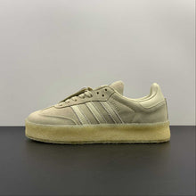 Cargar imagen en el visor de la galería, Adidas Samba Kith Clarks 8th Street Savannah ID7298