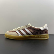 Cargar imagen en el visor de la galería, Adidas x Gucci Gazelle Beige Brown White Gum