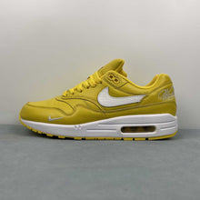 Cargar imagen en el visor de la galería, Supreme x Air Max 1 87 SP Speed Yellow White Speed Yellow HF8813-700