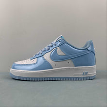 Cargar imagen en el visor de la galería, Air Force 1 07 Low Lackleder White Blue HP3656-533