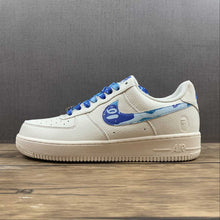 Cargar imagen en el visor de la galería, Bape x Air Force 1 07 Low Beige Blue White AA1356-116