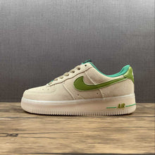 Cargar imagen en el visor de la galería, Air Force 1 Low Brown Green CV1755 100