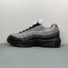 Cargar imagen en el visor de la galería, Air Max 95 Track Red Smoke Grey DM0011-007