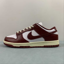 Cargar imagen en el visor de la galería, SB Dunk Low PRM Vintage Team Red White Coconut Milk FJ4555-100