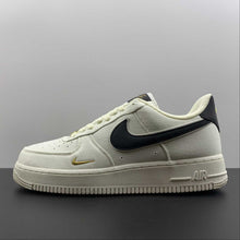 Cargar imagen en el visor de la galería, Air Force 1 07 Low Off White Black Gold MN5696-809