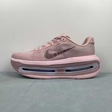 Cargar imagen en el visor de la galería, Nike Vomero Premium Particle Rose Burgundy HM5973-607