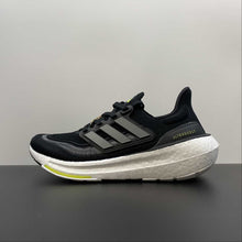 Cargar imagen en el visor de la galería, Adidas UltraBoost Light Core Black Grey Six Cloud White HQ6339