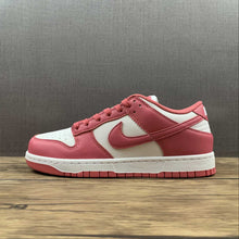 Cargar imagen en el visor de la galería, SB Dunk Low Archeo Pink White DD1503-111