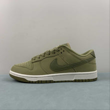 Cargar imagen en el visor de la galería, SB Dunk Low Premium Neutral Olive White Sail DV7415-200