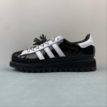 Cargar imagen en el visor de la galería, Clot x Adidas Superstar Core Black Cloud White IH3131
