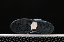 Cargar imagen en el visor de la galería, Instant Skateboards x SB Dunk Low Blue Hero Pale Ivory Black CZ5128-400