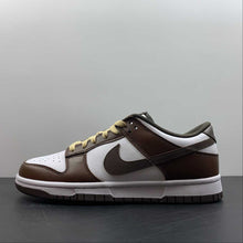 Cargar imagen en el visor de la galería, SB Dunk Low White Brown DD1391 168
